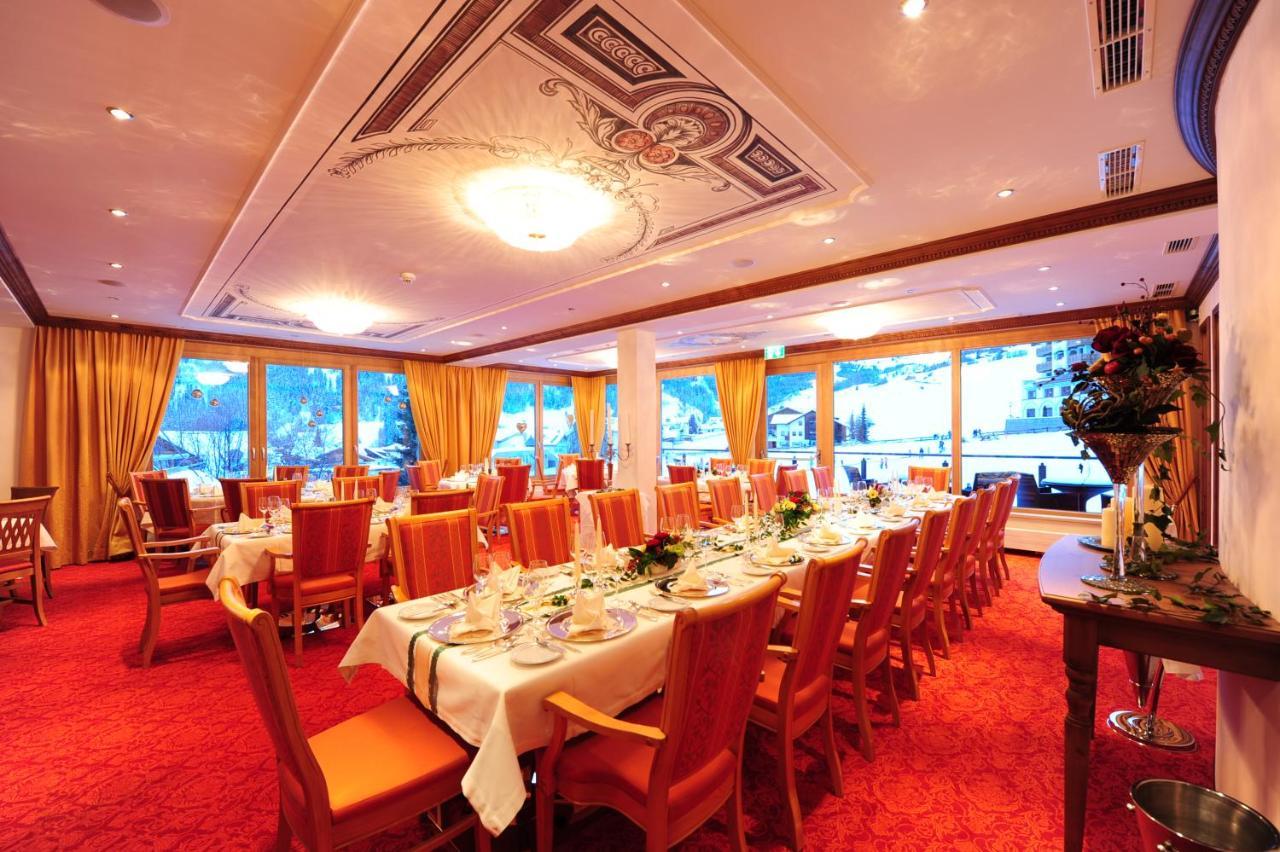 Hotel Max แซร์เฟาส์ ภายนอก รูปภาพ